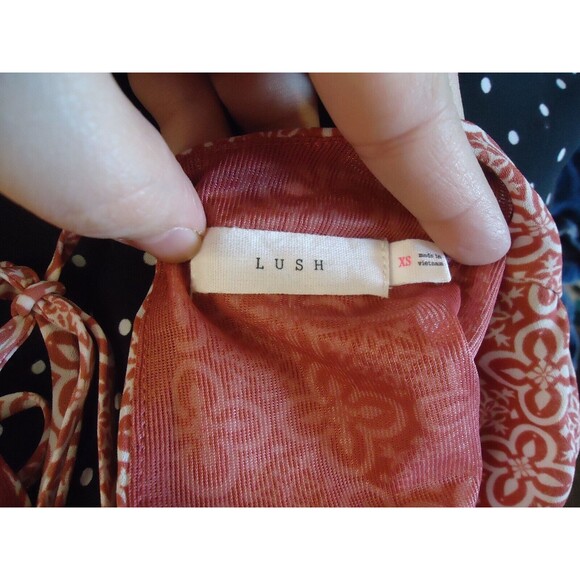 Lush Keyhole Cut Out Cross Body A Line Long Sleeve Dress Size XS Rose Geometric - Picture 7 of 14